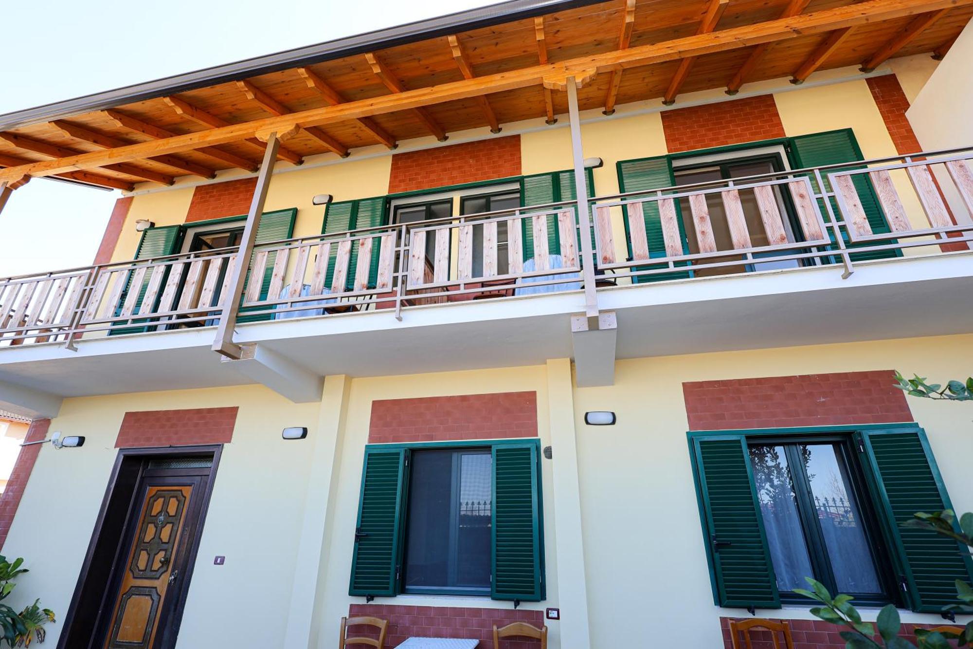Casa La Pieve Acomodação com café da manhã Berati Exterior foto